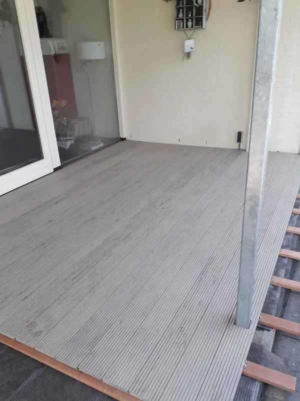 Schroefloze vlonder leggen