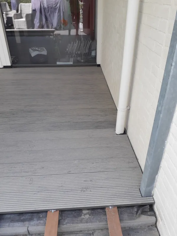 Schroefloze vlonder leggen