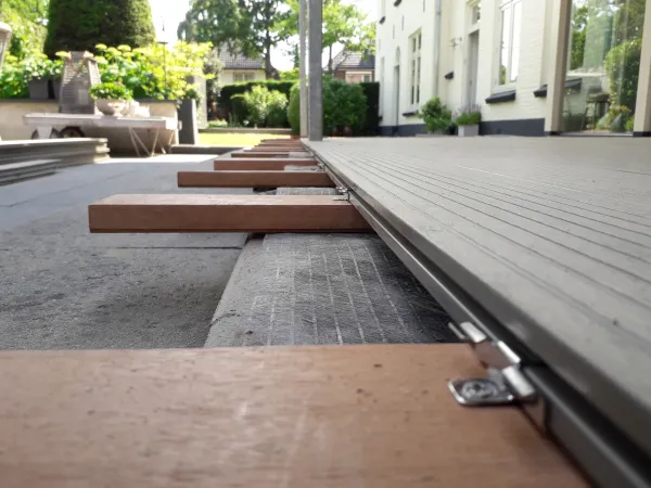 Schroefloze vlonder leggen