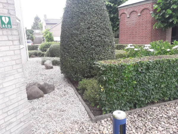 Volledige tuin weer gereed gemaakt voor de zomer